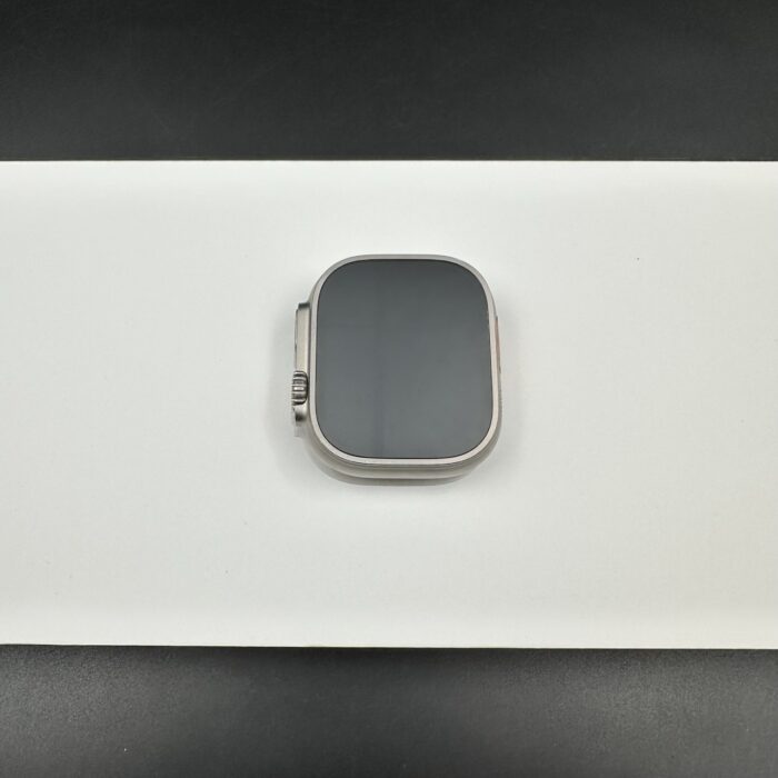 Apple Watch Ultra 2 49MM Natural Titanium Navy Ocean Band - Image 7