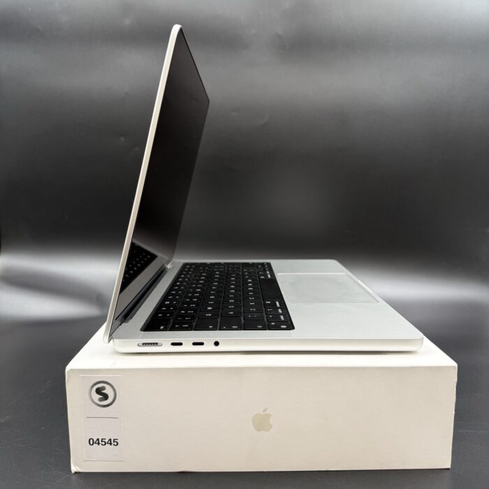 Macbook Pro 14" M3 | 8GB | 512GB | Silver - Image 4