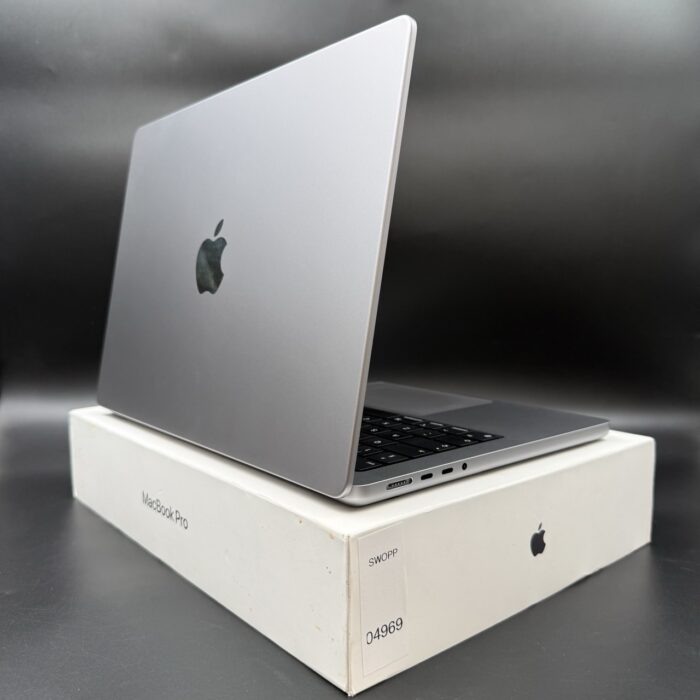 Macbook Pro 14" M1 Pro Silver 16GB Ram | 512GB SSD Space Grey - Image 3
