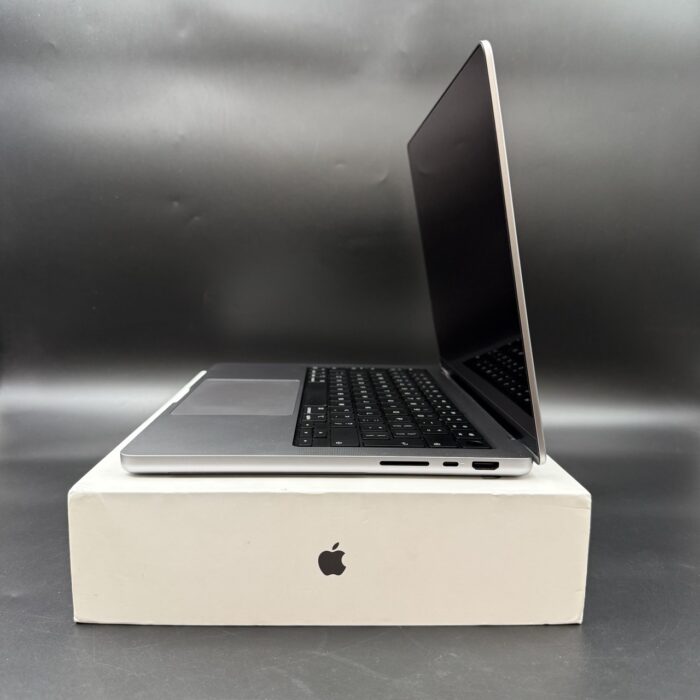 Macbook Pro 14" M1 Pro Silver 16GB Ram | 512GB SSD Space Grey - Image 5