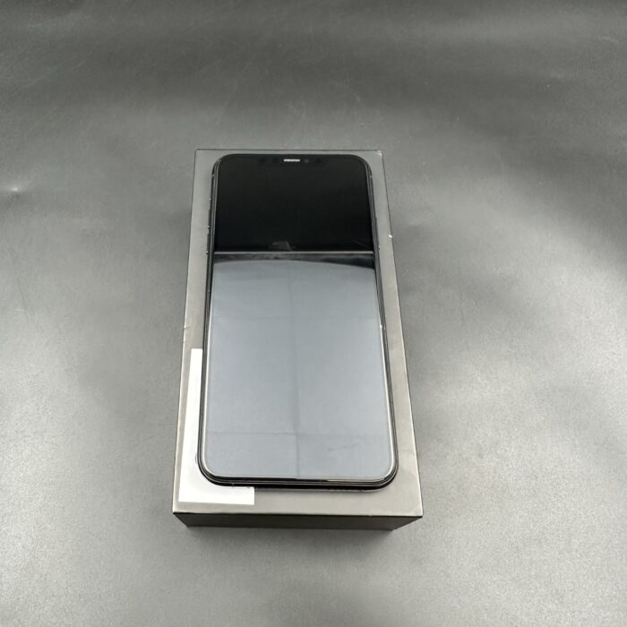 iPhone 11 Pro Max 256GB Midnight Green - Image 9