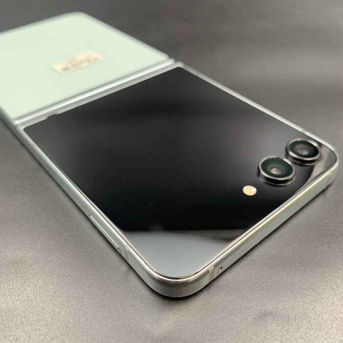 Samsung Galaxy Flip 5 512GB Teal - Image 7