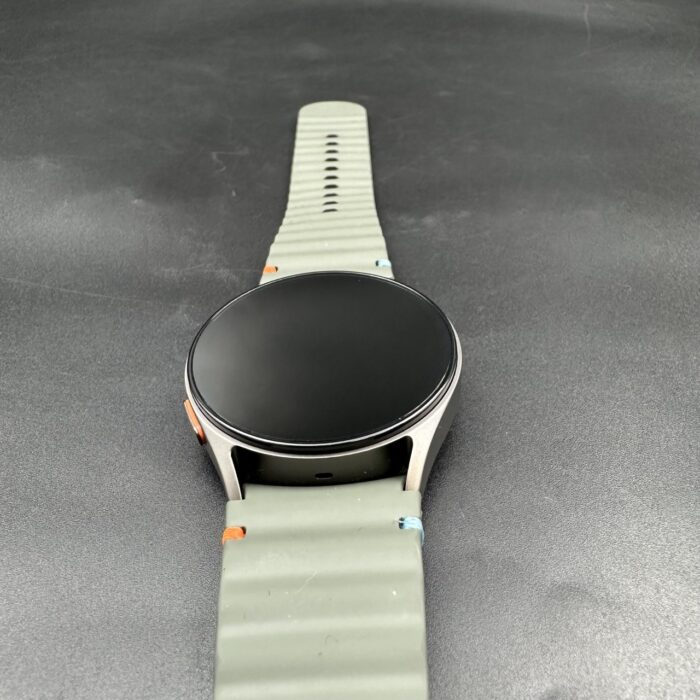 Samsung Galaxy Watch 7 40MM Grey - Image 5