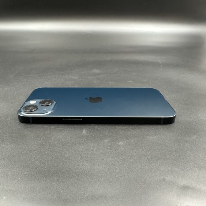 iPhone 13 128GB Midnight - Image 2