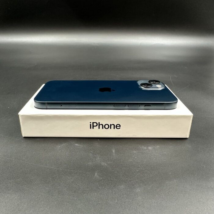 iPhone 13 128GB Midnight - Image 5
