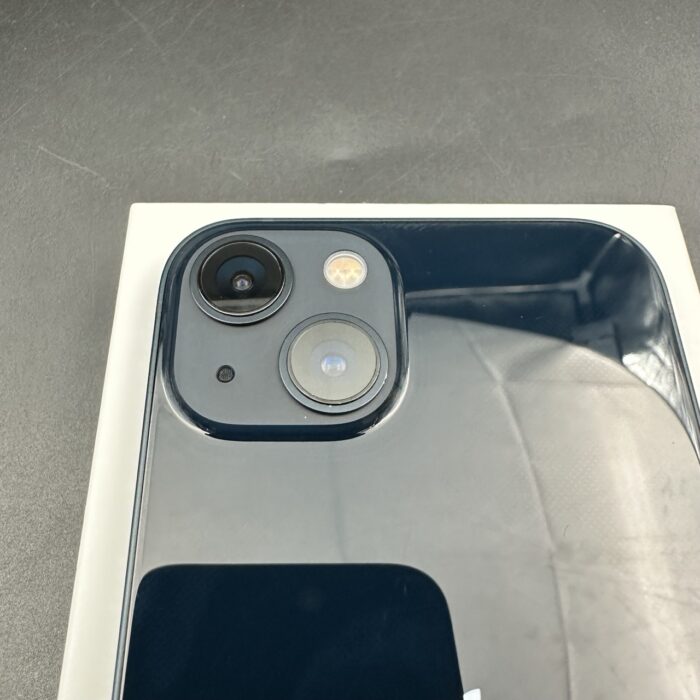 iPhone 13 128GB Midnight - Image 9