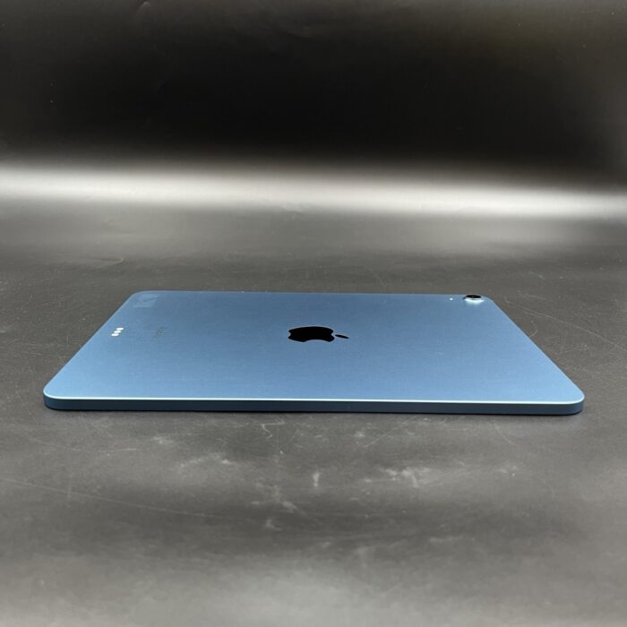 iPad Air 5 64GB Sky Blue - Image 4