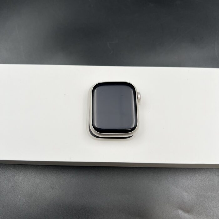 Apple Watch Series 7 41MM GPS + Cellular Starlight - Image 7