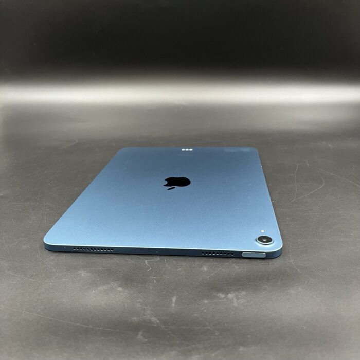 iPad Air 5 64GB Sky Blue - Image 9