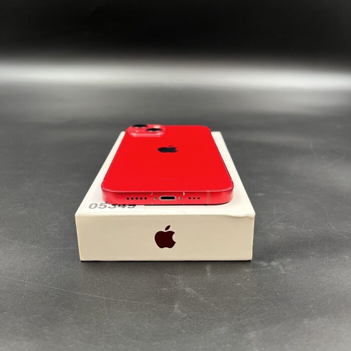 iPhone 13 128GB Red - Image 5