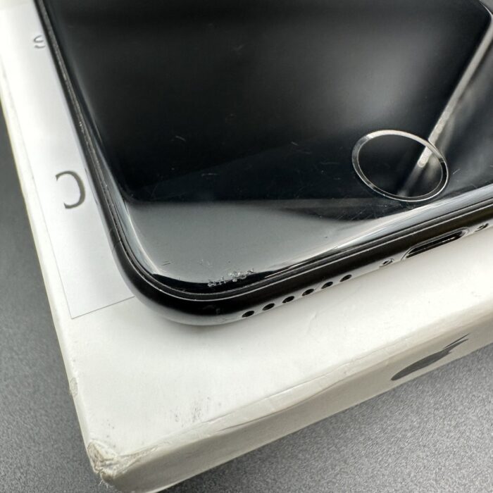 iPhone SE (2nd Gen) 64GB Black - Image 9