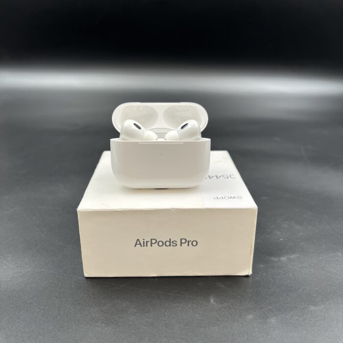 Airpods Pro 2nd gen (USB-C) - Image 3