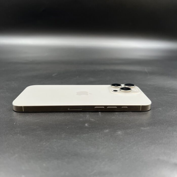 iPhone 16 Pro Max 256GB Natural Titanium - Image 4