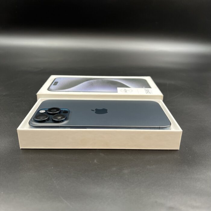 iPhone 15 Pro Max 256GB Blue Titanium - Image 2