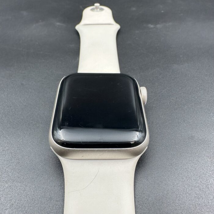 Apple Watch SE (2nd generation) 40MM Starlight - Image 3