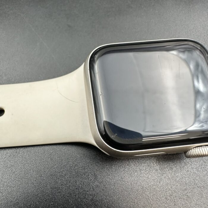 Apple Watch SE (2nd generation) 40MM Starlight - Image 4